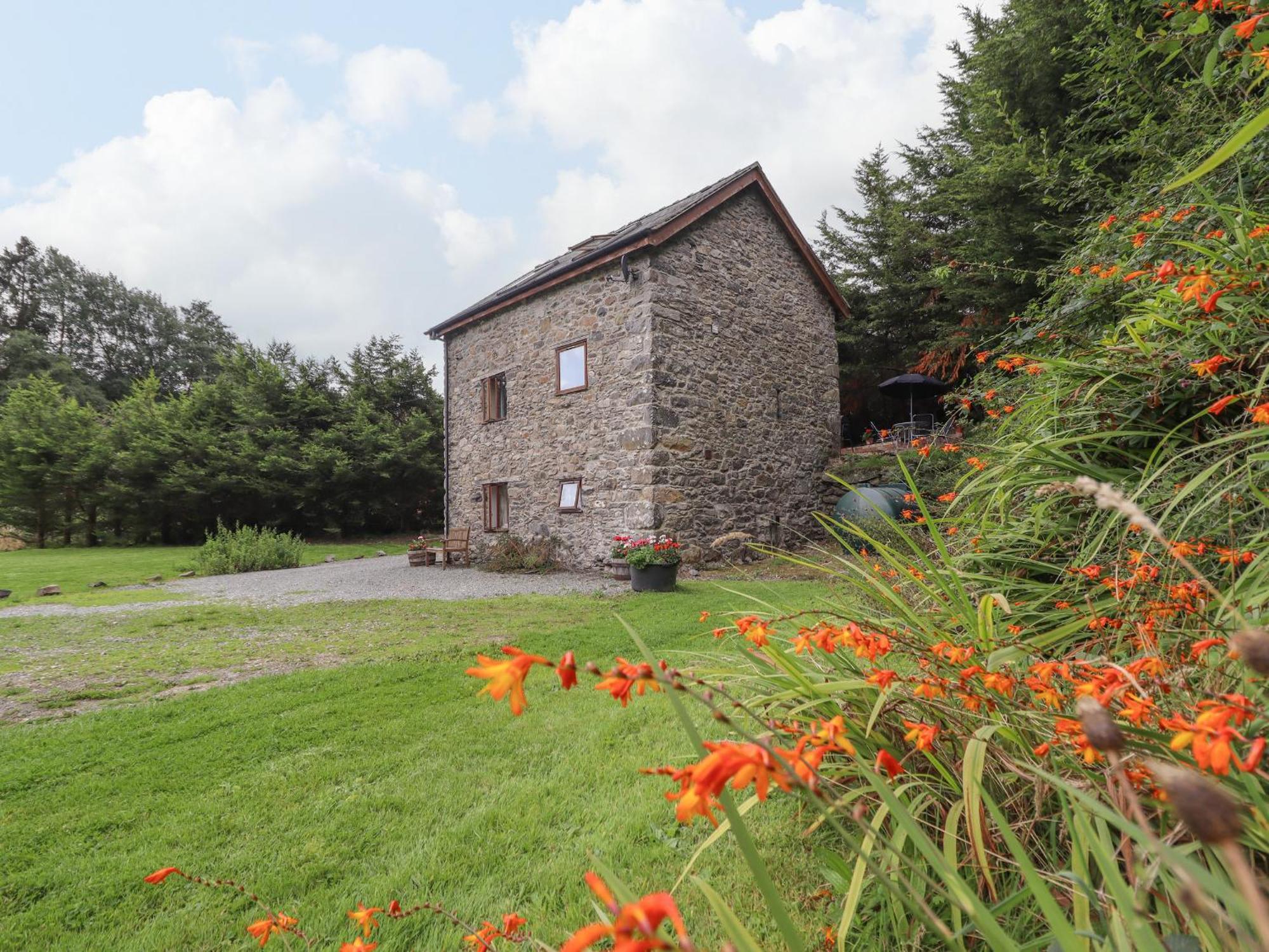 Villa Yr Hen Felin Oswestry Exterior foto