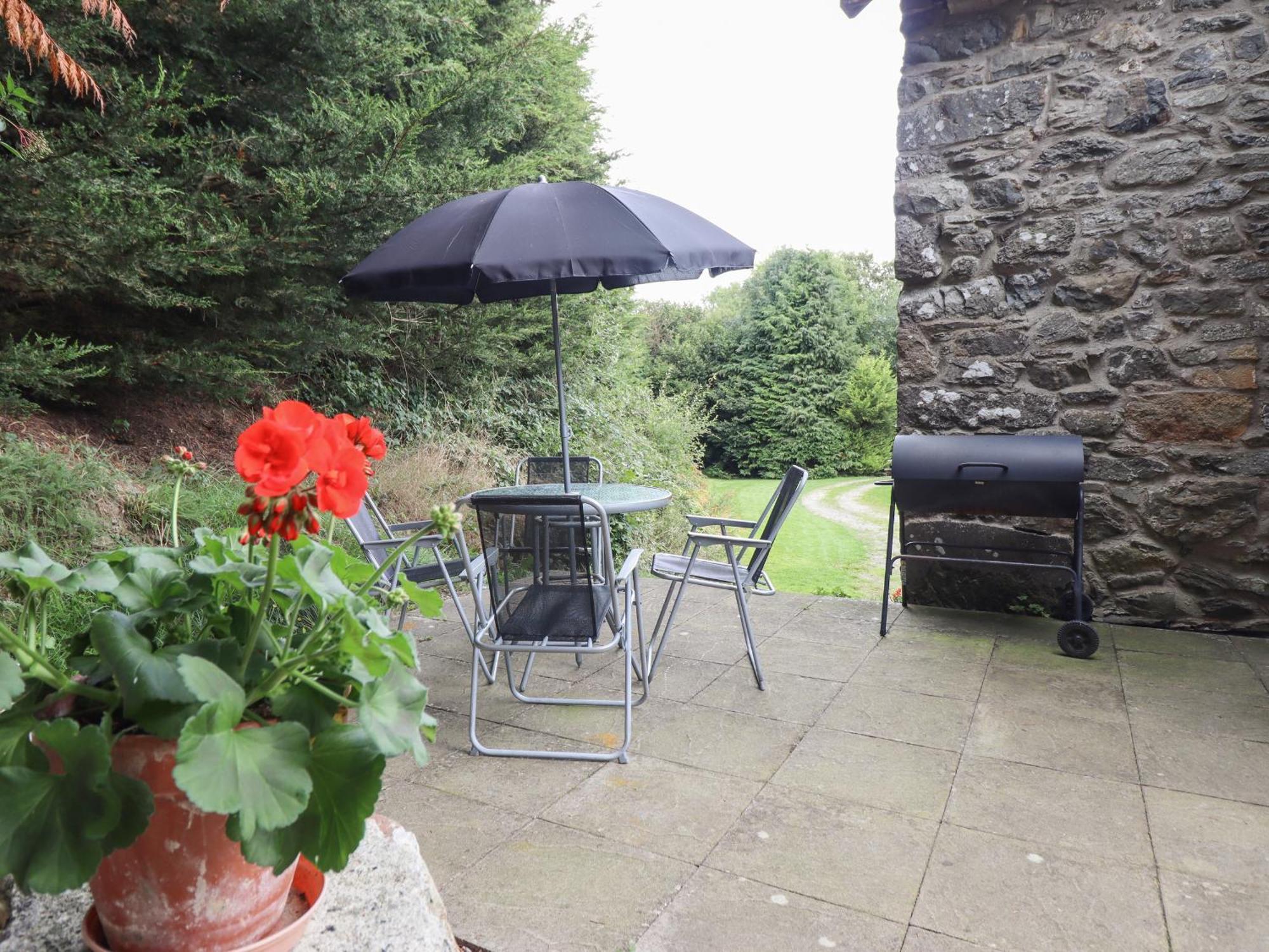 Villa Yr Hen Felin Oswestry Exterior foto