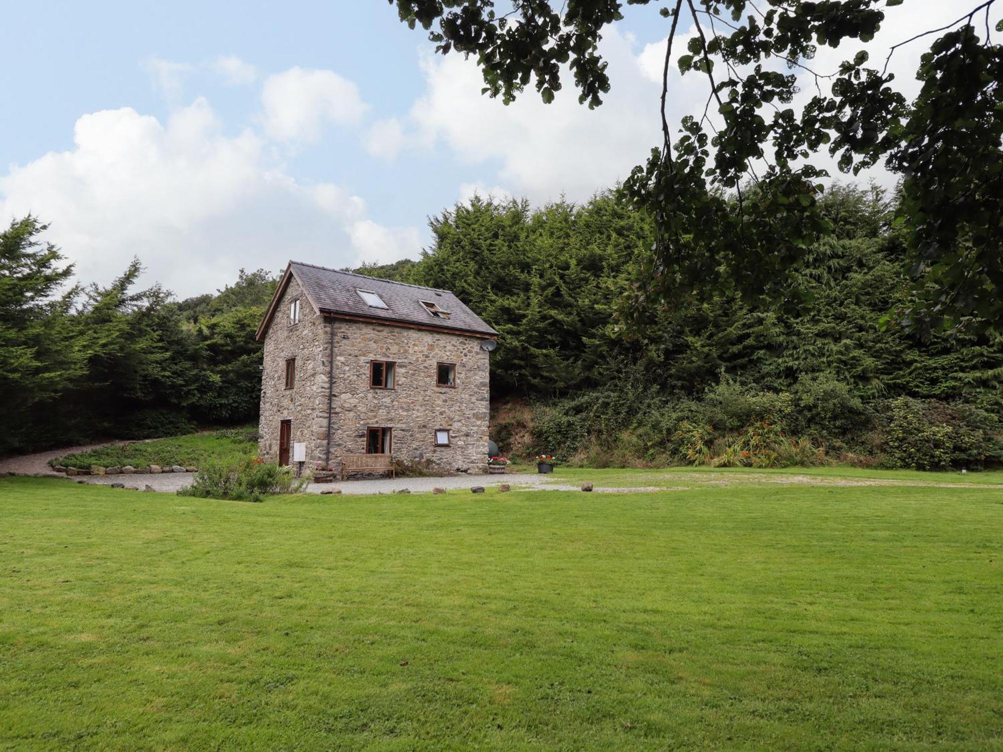 Villa Yr Hen Felin Oswestry Exterior foto